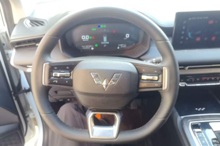 Used Wuling Jiachen 2023 2.0L DHT Flagship Edition Steering Wheel