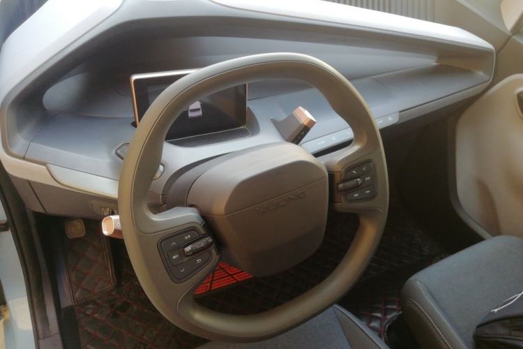 Used Wuling NAMMIEV 2021 Playful Model – High-Power Version Center Console