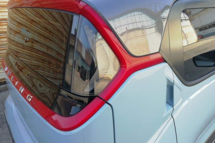 Used Wuling NAMMIEV 2021 Playful Model – High-Power Version Right Rear Taillight