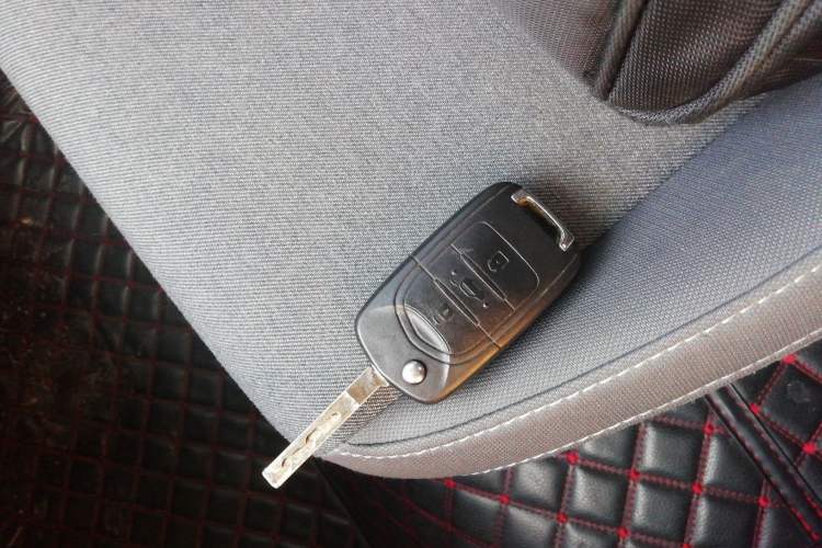 Used Wuling NAMMIEV 2021 Playful Model – High-Power Version Vehicle Key