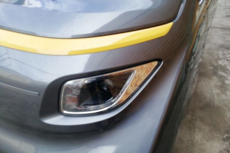 Used Wuling NAMMIEV 2021 Playful Model – High-Power Version Left Front Headlight