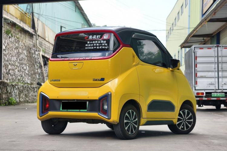 Used Wuling NAMMIEV 2021 Passion Edition Exterior 4