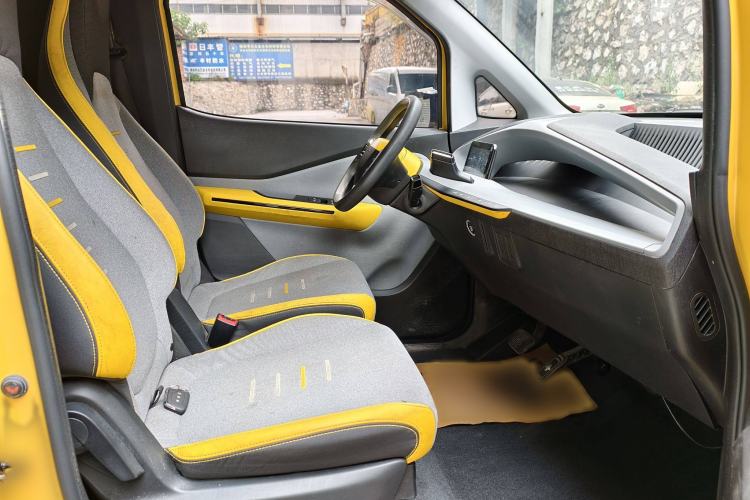 Used Wuling NAMMIEV 2021 Passion Edition Interior 3