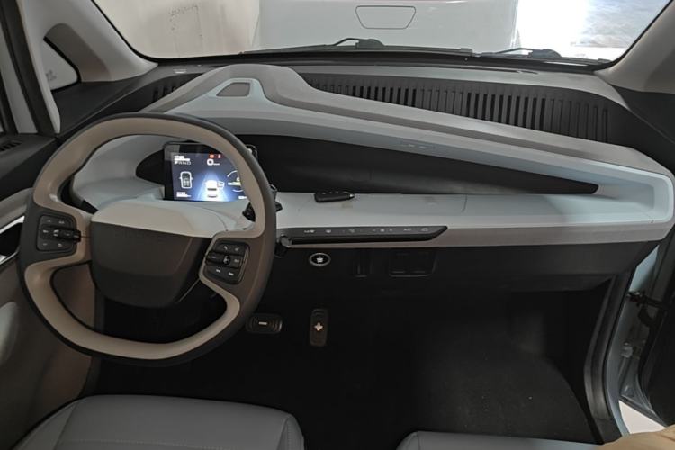 Used Wuling NAMMIEV 2021 Passion Edition Center Console