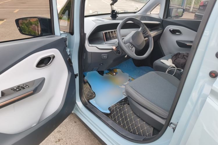 Used Wuling NAMMIEV 2021 Playful Model – High-Power Version Driver Seat