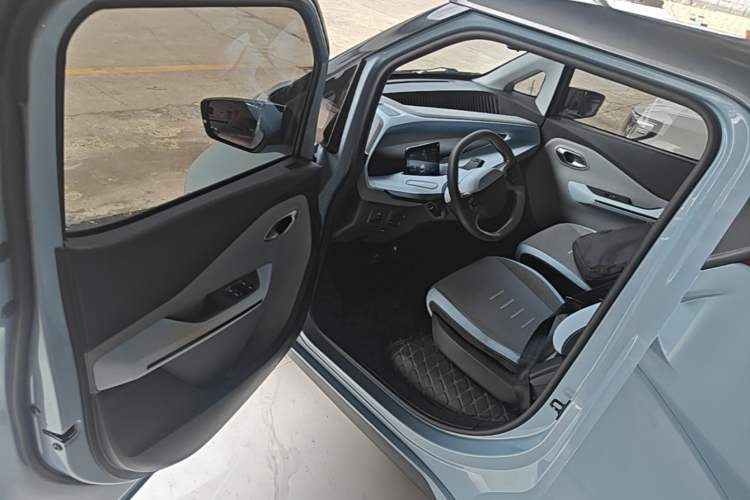 Used Wuling NAMMIEV 2021 Passion Edition Driver Seat