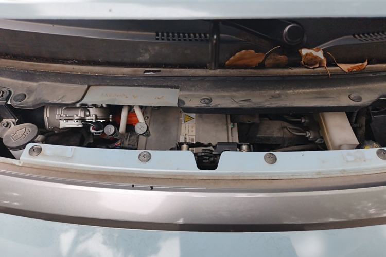 Used Wuling NAMMIEV 2021 Playful Model – High-Power Version Engine Bay