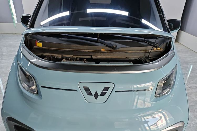 Used Wuling NAMMIEV 2021 Playful Model – High-Power Version Engine Bay