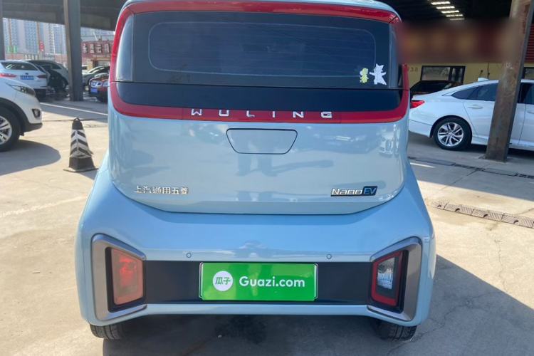 Used Wuling NAMMIEV 2021 Playful Model – High-Power Version Exterior 2