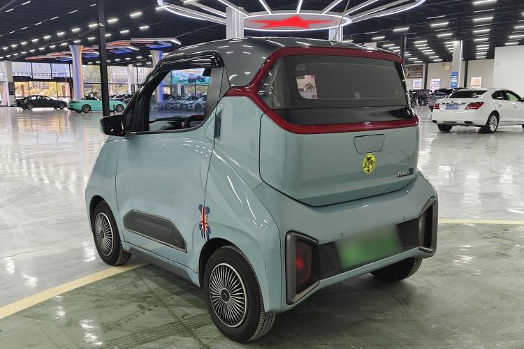 Used Wuling NAMMIEV 2021 Playful Model – High-Power Version Exterior 3