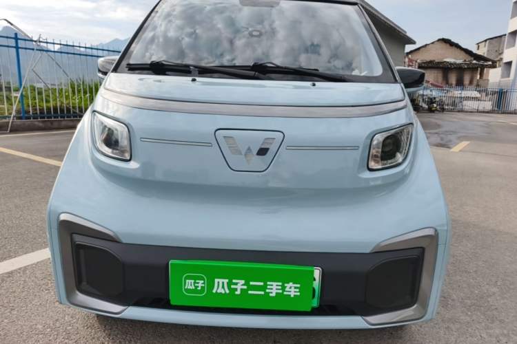Used Wuling NAMMIEV 2021 Playful Model – High-Power Version Front