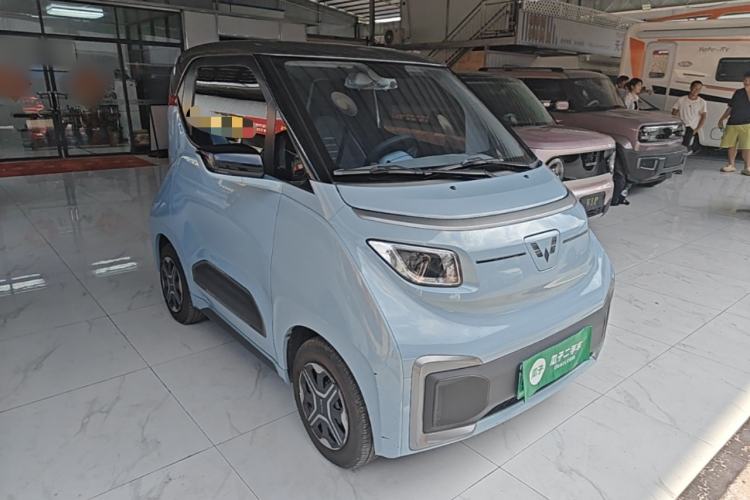Used Wuling NAMMIEV 2021 Passion Edition Front Right 45 Deg