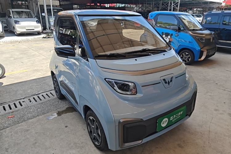 Used Wuling NAMMIEV 2021 - Play Edition Front Right 45 Deg