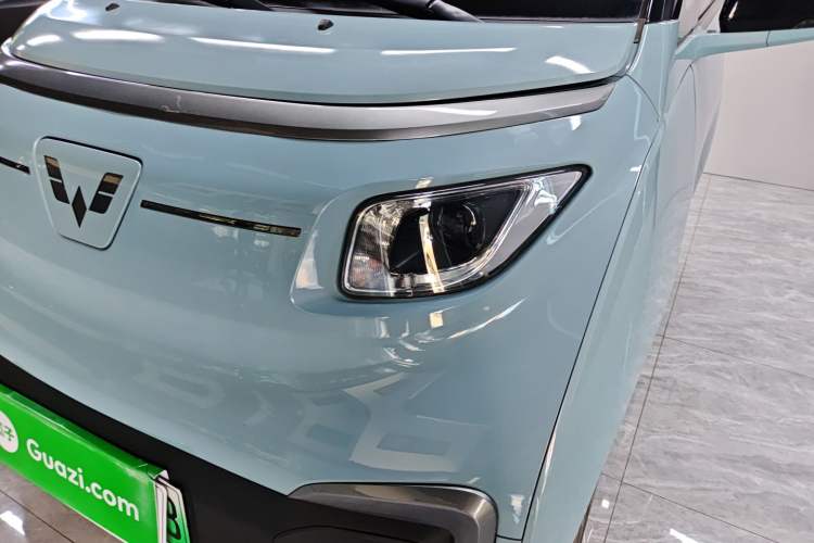 Used Wuling NAMMIEV 2021 Playful Model – High-Power Version Left Front Headlight