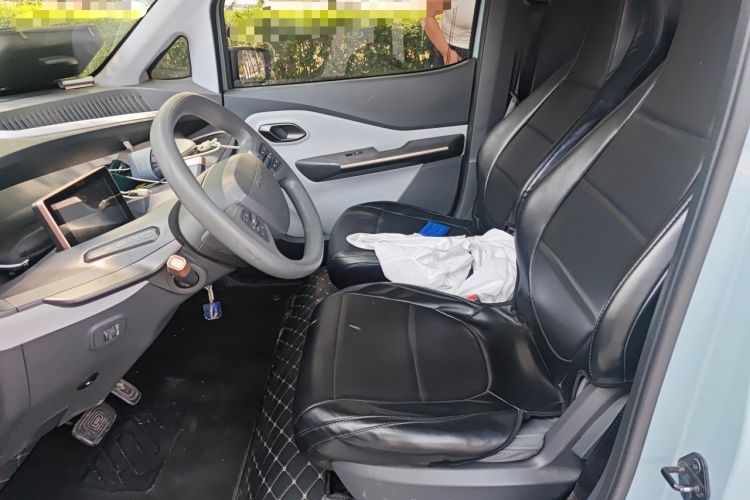 Used Wuling NAMMIEV 2021 - Play Edition Left Front Seat