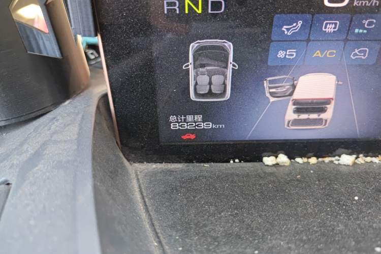Used Wuling NAMMIEV 2021 Playful Model – High-Power Version Odometer Close Up