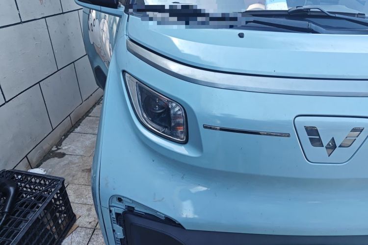 Used Wuling NAMMIEV 2021 Playful Model – High-Power Version Right Front Headlight