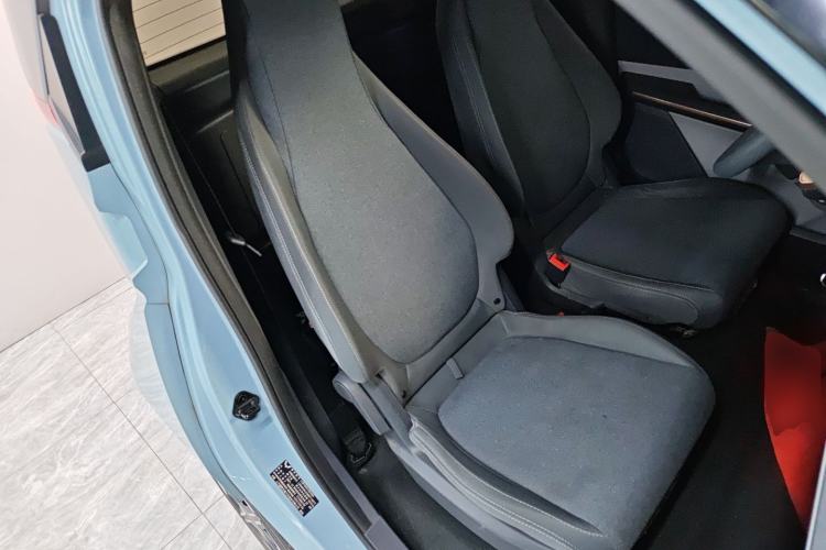Used Wuling NAMMIEV 2021 Playful Model – High-Power Version Right Front Seat