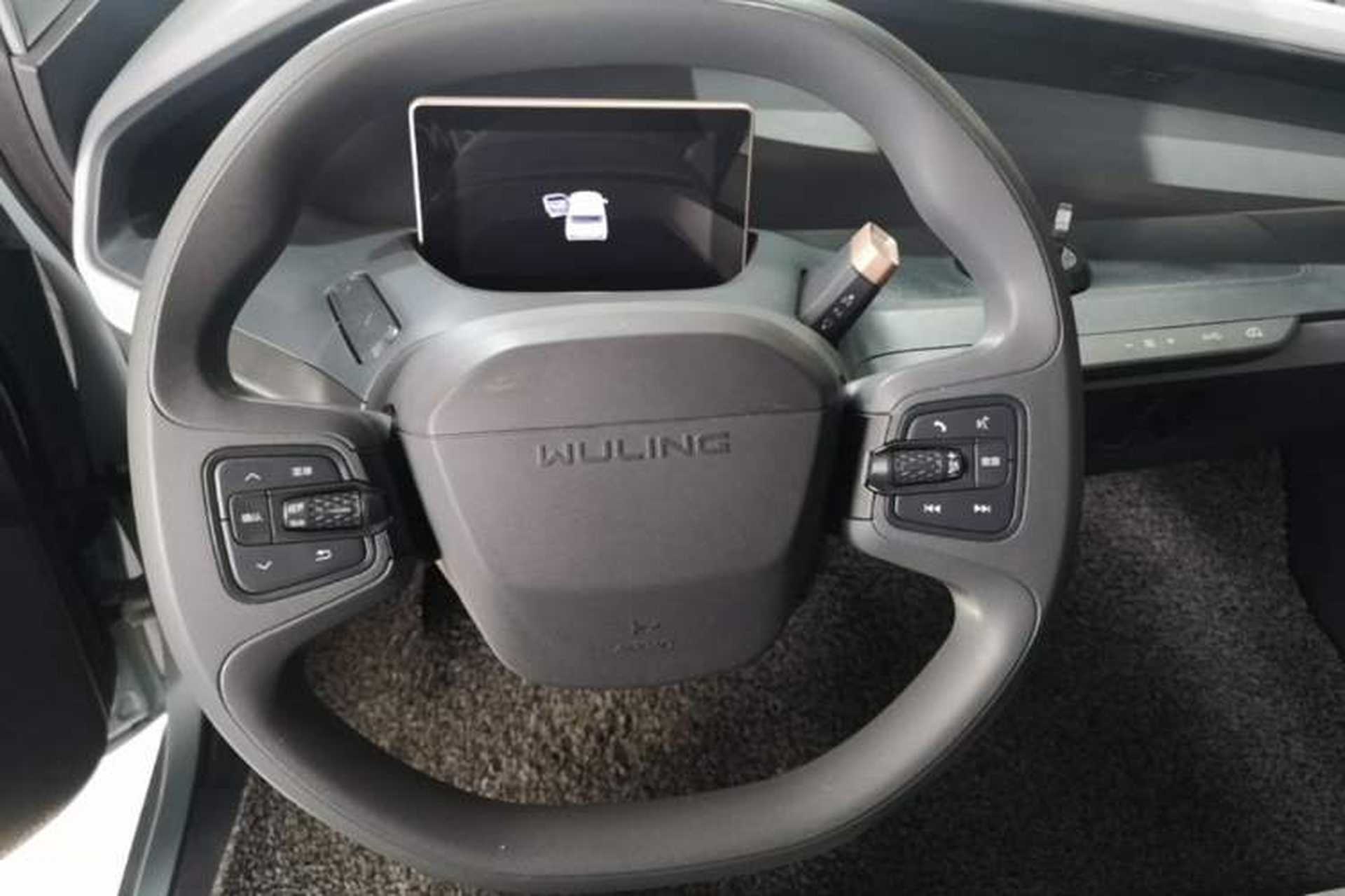 Used Wuling NAMMIEV 2021 Playful Model – High-Power Version Steering Wheel