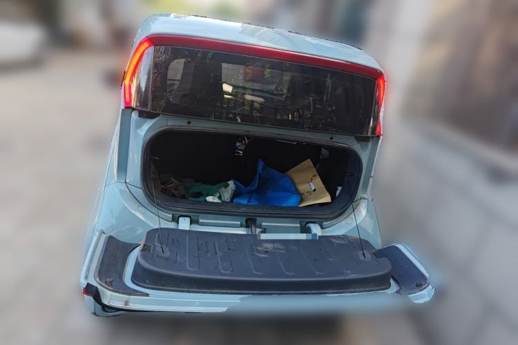 Used Wuling NAMMIEV 2021 Playful Model – High-Power Version Trunk