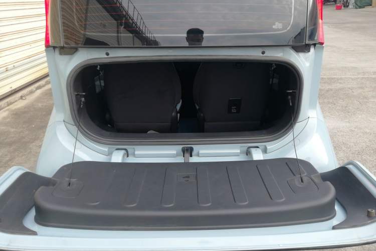 Used Wuling NAMMIEV 2021 Passion Edition Trunk
