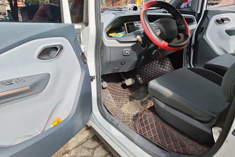 Used Wuling NAMMIEV 2021 - Play Edition Driver Seat