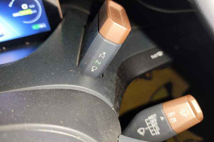 Used Wuling NAMMIEV 2021 - Play Edition Gear Lever