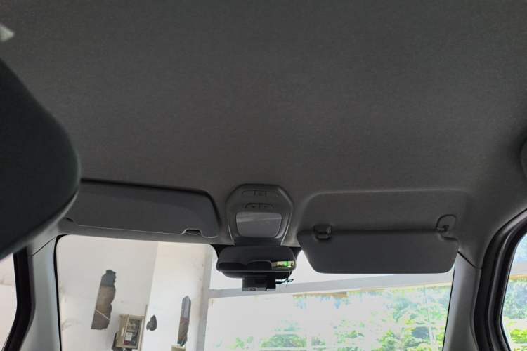 Used Wuling NAMMIEV 2021 Passion Edition Headliner