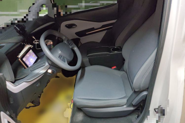 Used Wuling NAMMIEV 2021 - Play Edition Left Front Seat