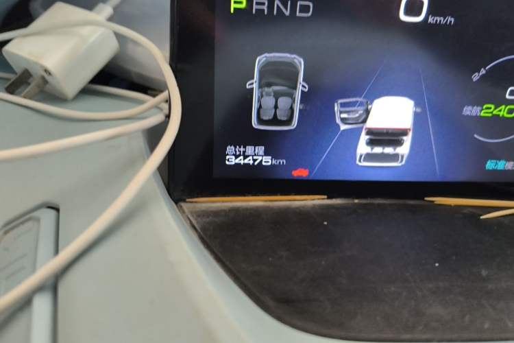 Used Wuling NAMMIEV 2021 Passion Edition Odometer Close Up