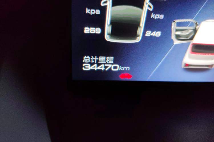 Used Wuling NAMMIEV 2021 Passion Edition Odometer Close Up