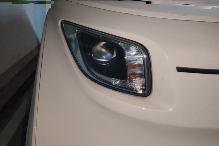 Used Wuling NAMMIEV 2021 - Play Edition Right Front Headlight