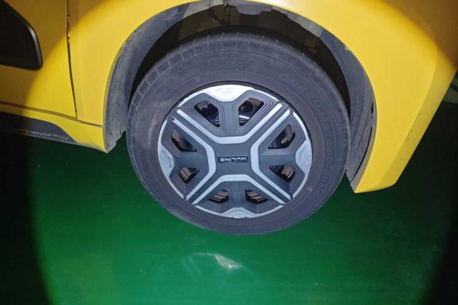 Used Wuling NAMMIEV 2021 - Play Edition Right Front Wheel Hub
