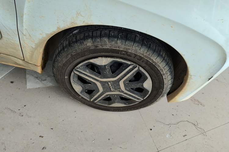Used Wuling NAMMIEV 2021 Passion Edition Right Front Wheel Hub