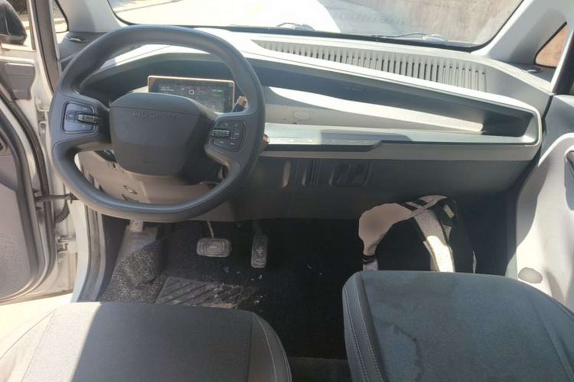 Used Wuling NAMMIEV 2021 Playful Model – High-Power Version Center Console