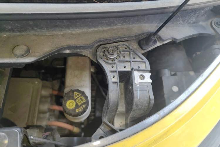 Used Wuling NAMMIEV 2021 Passion Edition Engine Bay Left