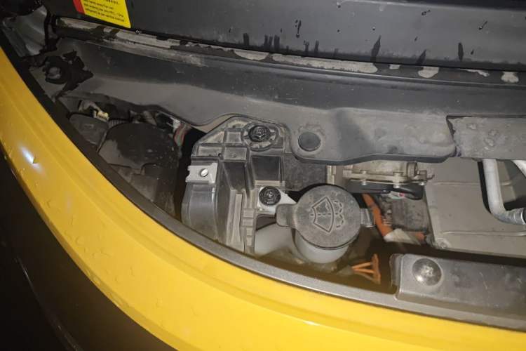 Used Wuling NAMMIEV 2021 - Play Edition Engine Bay Right