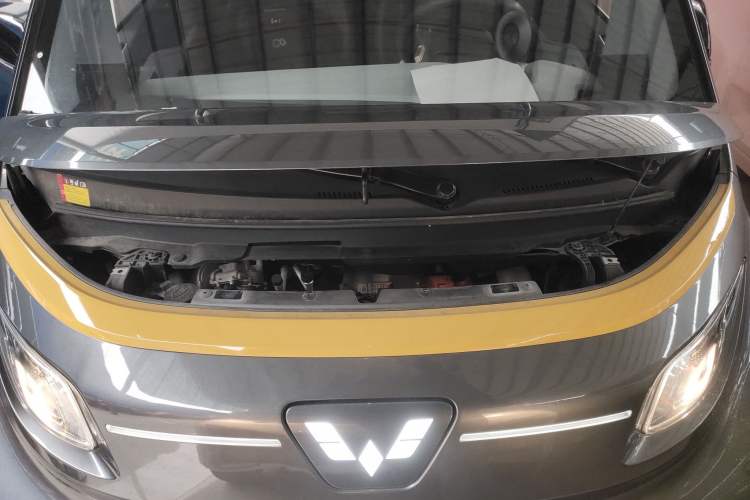 Used Wuling NAMMIEV 2021 - Play Edition Engine Bay