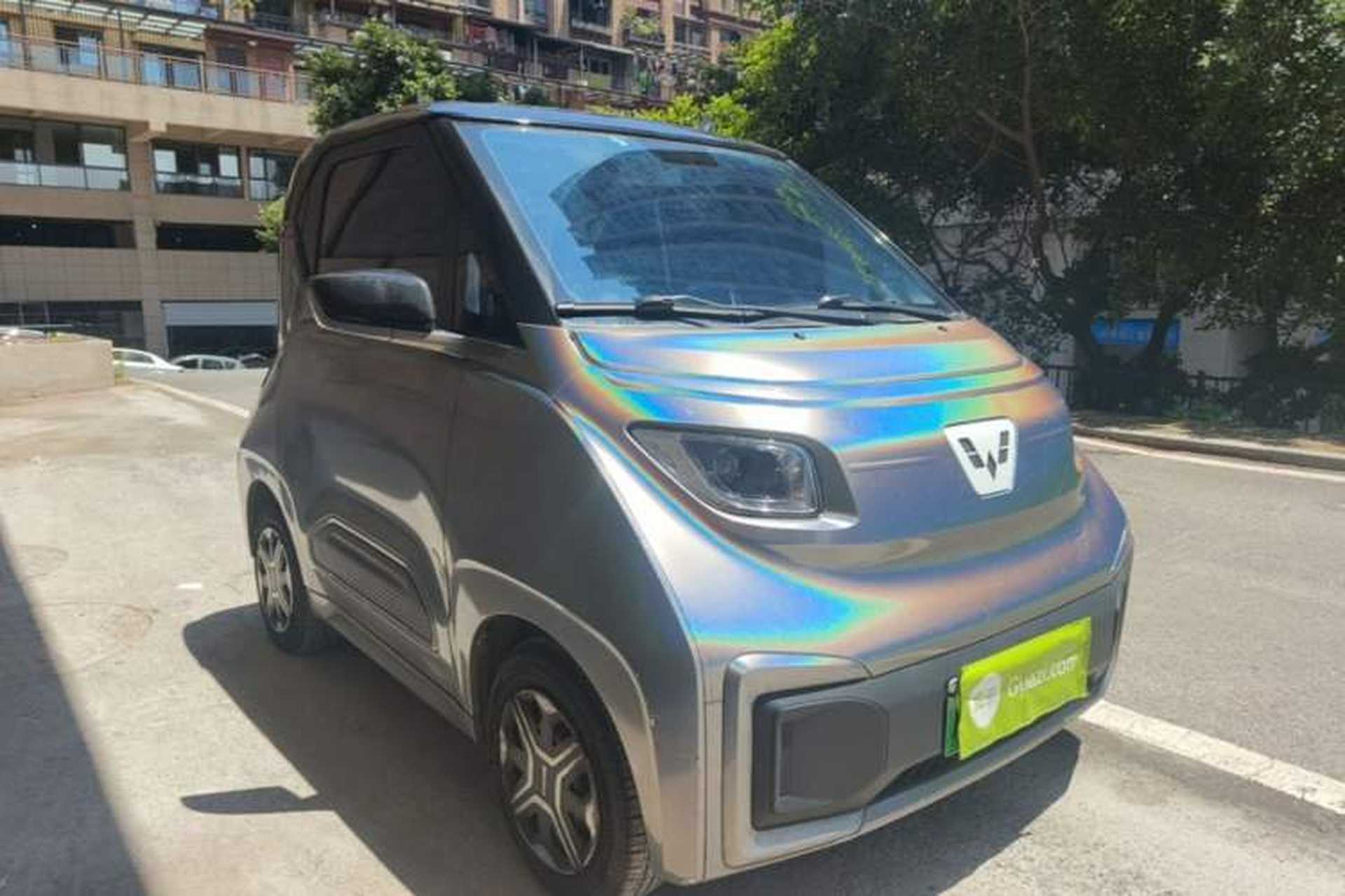 Used Wuling NAMMIEV 2021 Playful Model – High-Power Version Front Right 45 Deg