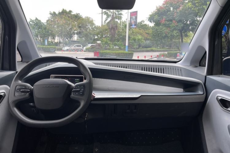 Used Wuling NAMMIEV 2021 Playful Model – High-Power Version Interior 2