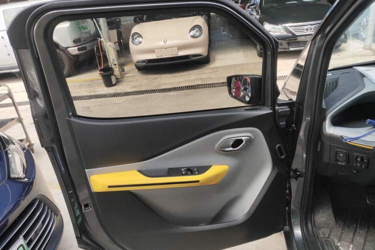 Used Wuling NAMMIEV 2021 Passion Edition Left Front Door Interior