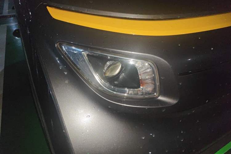 Used Wuling NAMMIEV 2021 - Play Edition Right Front Headlight