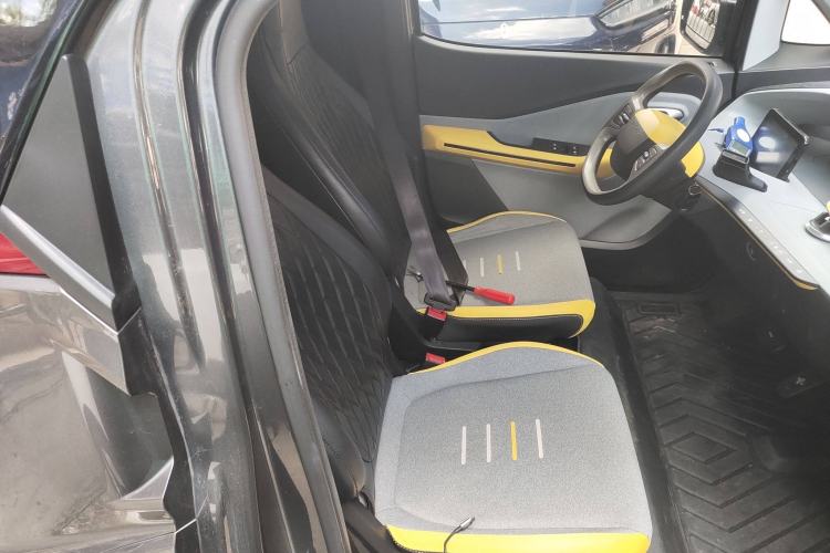 Used Wuling NAMMIEV 2021 Passion Edition Right Front Seat