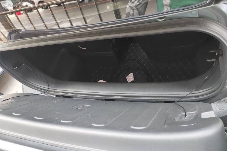Used Wuling NAMMIEV 2021 Passion Edition Trunk