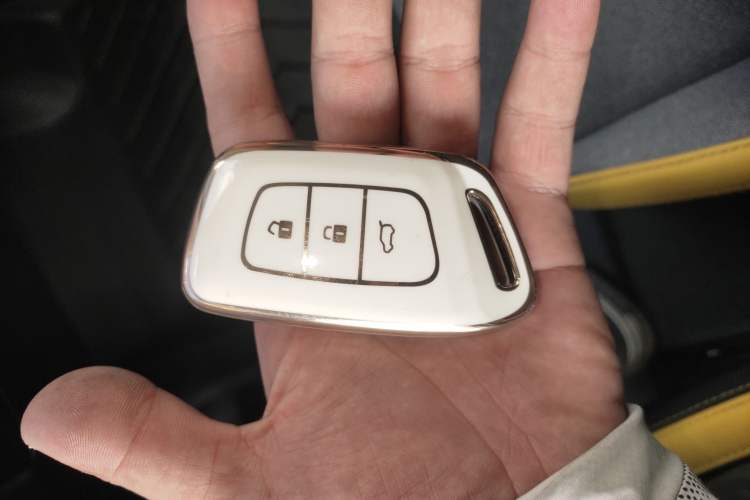 Used Wuling NAMMIEV 2021 Passion Edition Vehicle Key