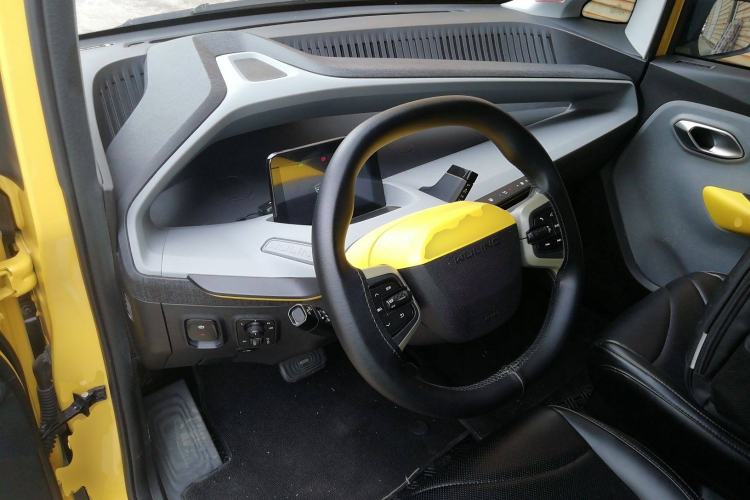 Used Wuling NAMMIEV 2021 Passion Edition Center Console