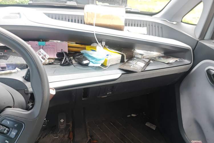 Used Wuling NAMMIEV 2021 Playful Model – High-Power Version Audio And AC Panel
