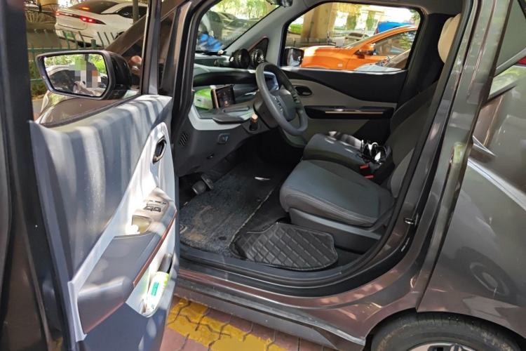 Used Wuling NAMMIEV 2021 - Play Edition Driver Seat