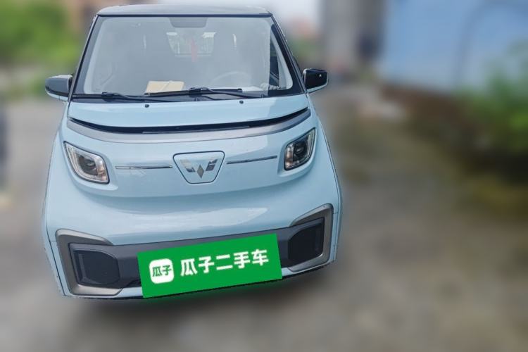 Used Wuling NAMMIEV 2021 Playful Model – High-Power Version Front