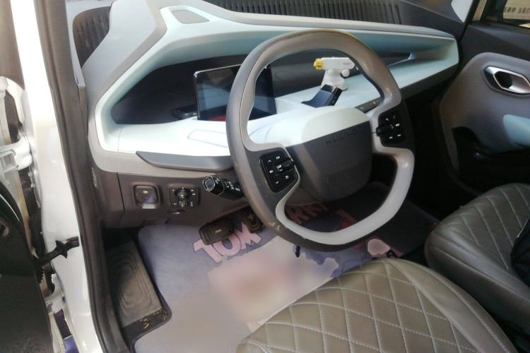 Used Wuling NAMMIEV 2021 Passion Edition Center Console